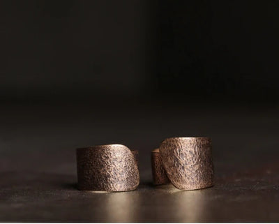 JP Juwelier -Gehämmerter handgefertigter Ring aus massivem Kupfer