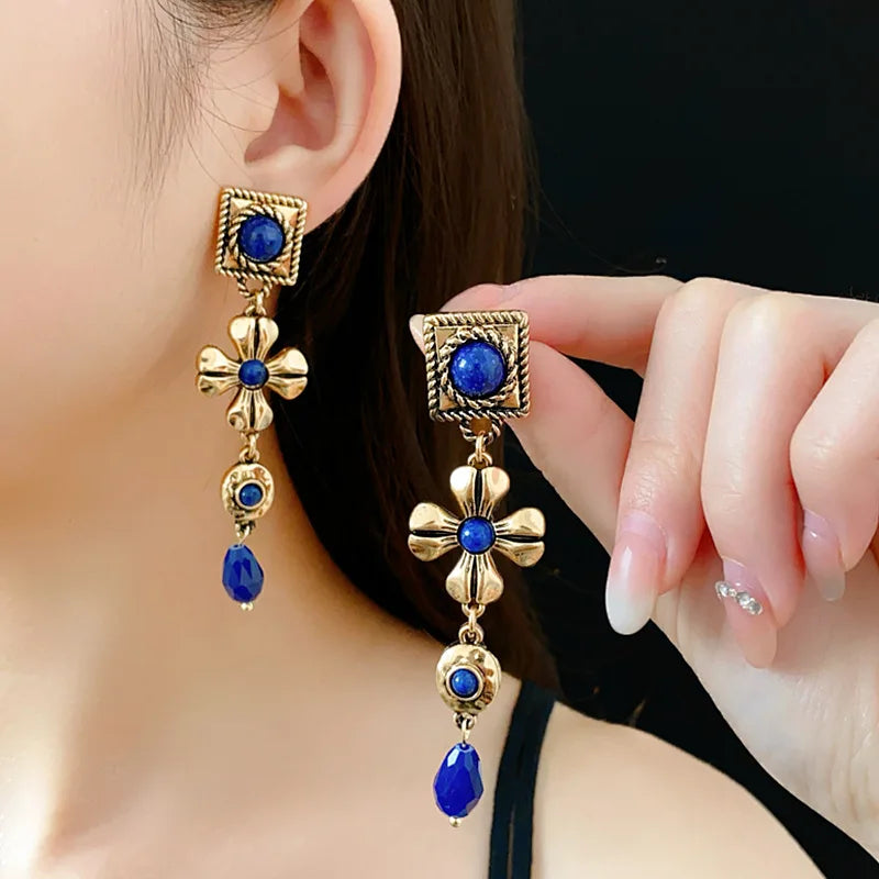 JP Juwelier - Elegante Blumenquastenohrringe