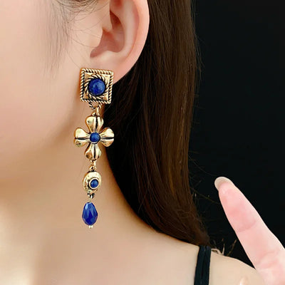 JP Juwelier - Elegante Blumenquastenohrringe