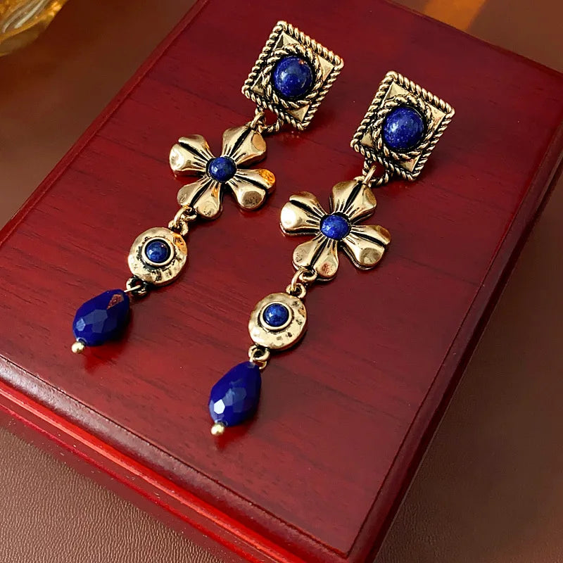 JP Juwelier - Elegante Blumenquastenohrringe