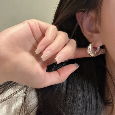 JP Juwelier -Schlichter, handgefertigter Kreis-Ohrring